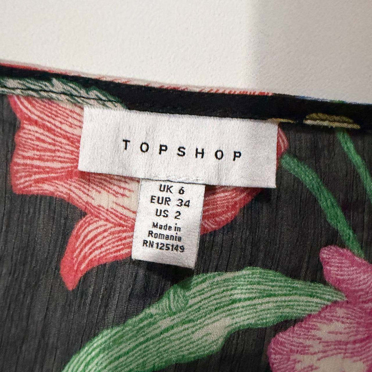 topshop size 6 floral top vintage