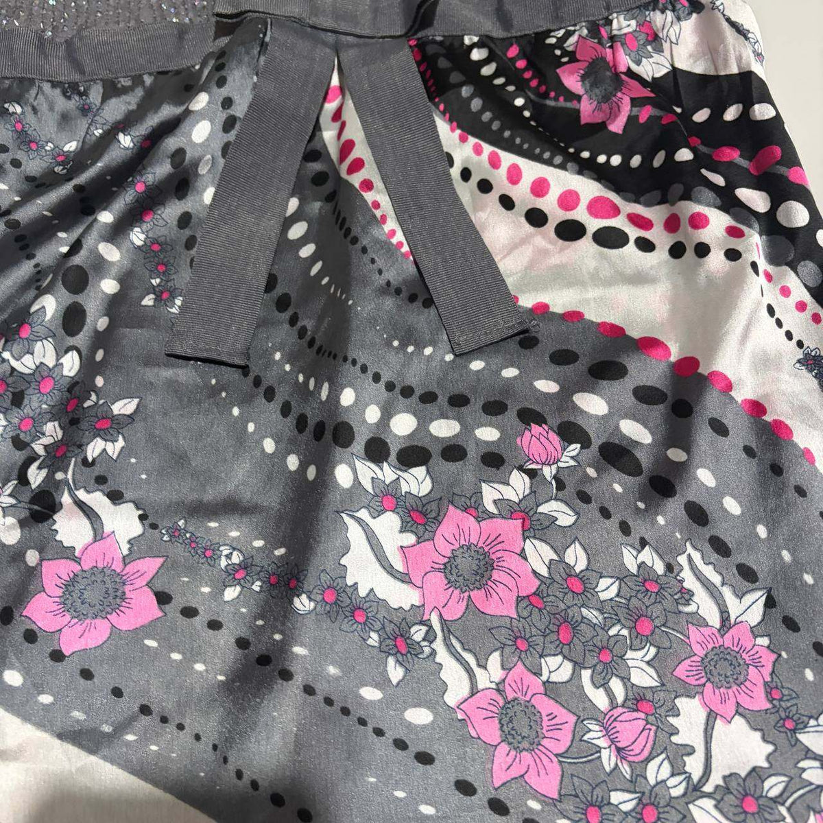 dept size xl bling top gyaru y2k vintage 2000s