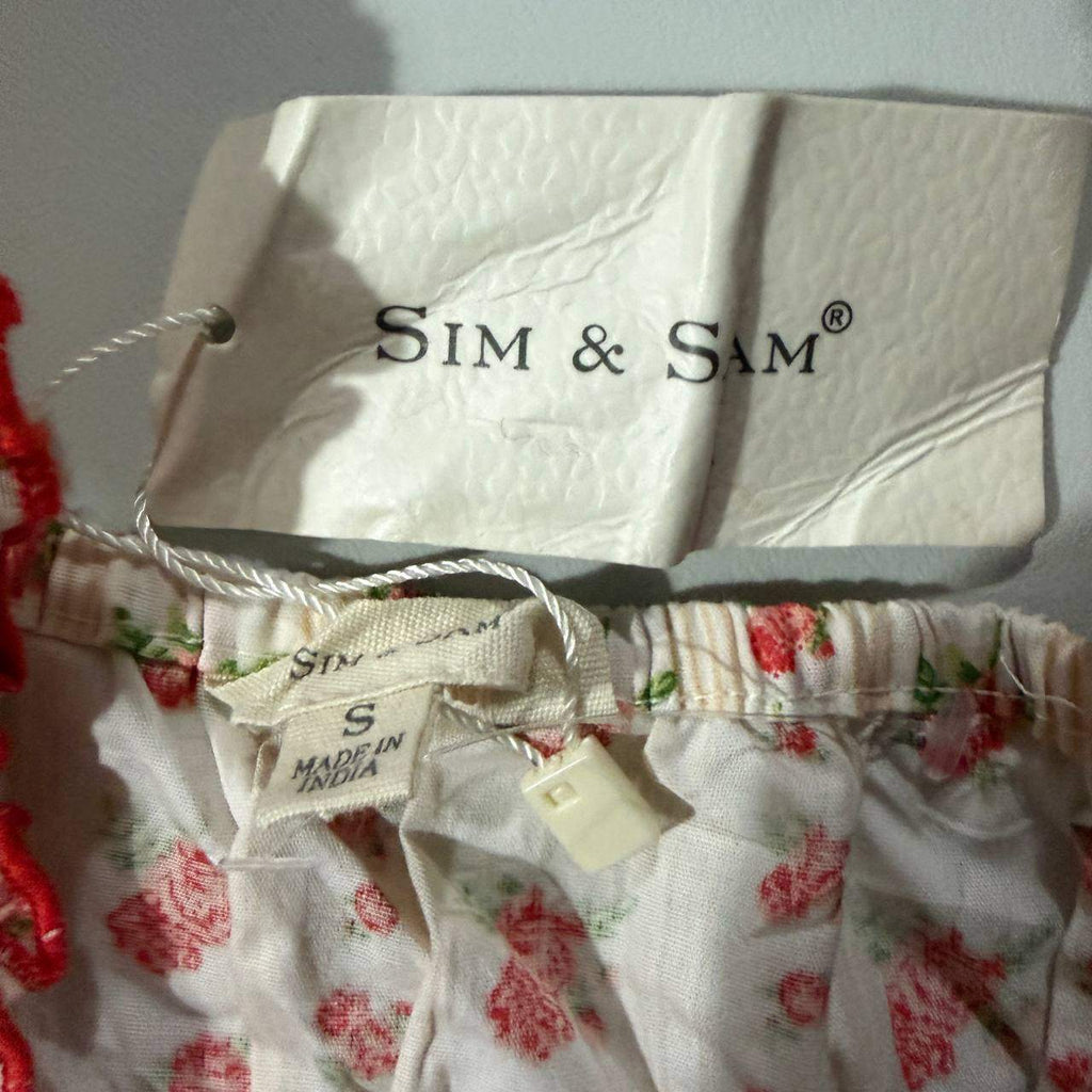 BNWT coquette vintage strawberry style top sim & sam small