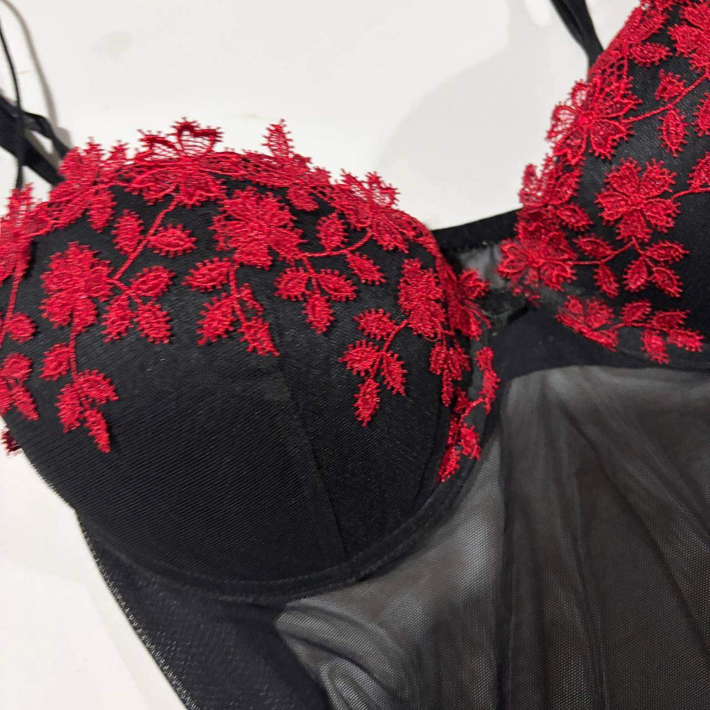 delicates large red and black goth emo lace babydoll top vintage y2k 2000s