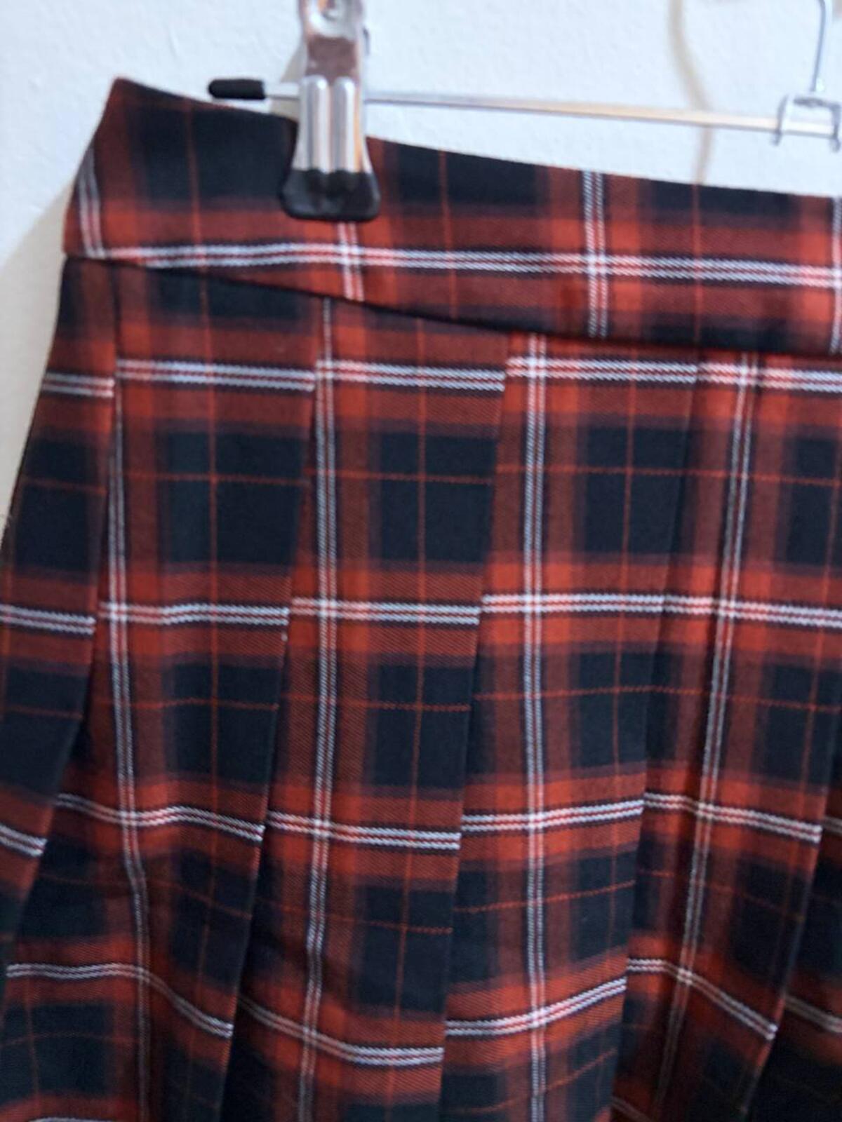 new look size 10 red and black plaid pleated mini skirt vintage y2k 2000s